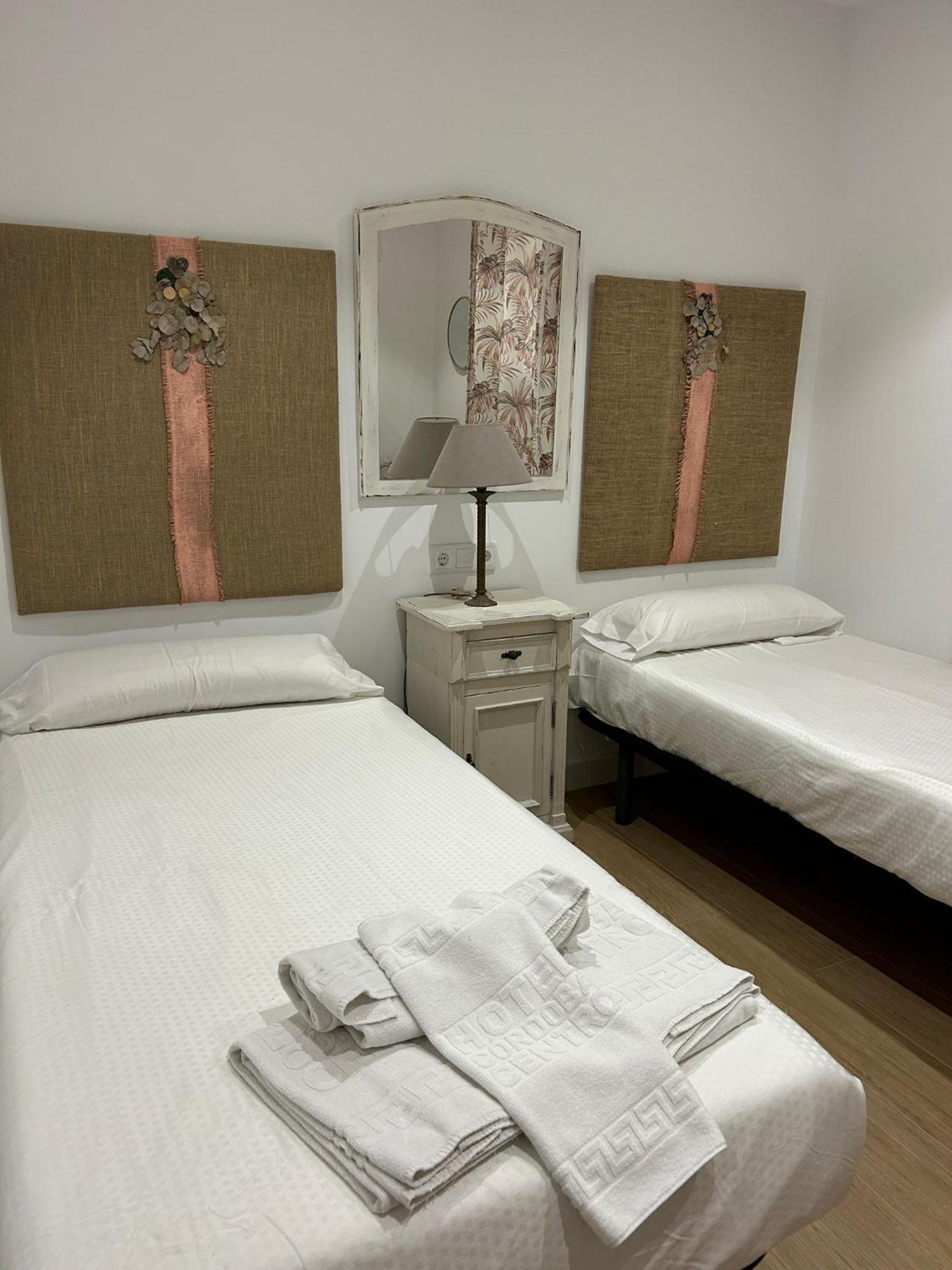 Ferienwohnung At Osario 12 Con Parking Bajo Disponibilidad Córdoba Exterior foto